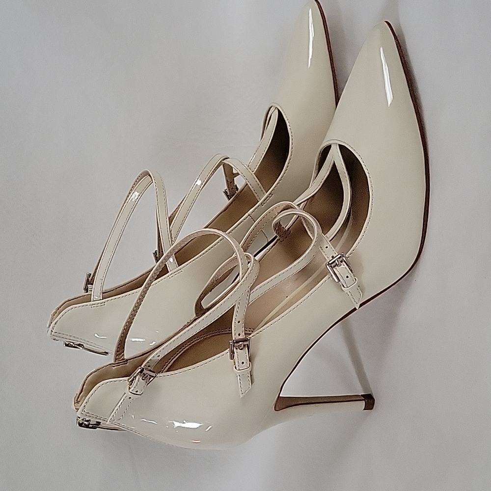 NEW Marc Fisher Danger Off Cream White Patent Strappy Pointed Heel Pump Size 9.5